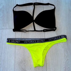 Victoria Secret Bikini Set. Trendy Cheeky Style.